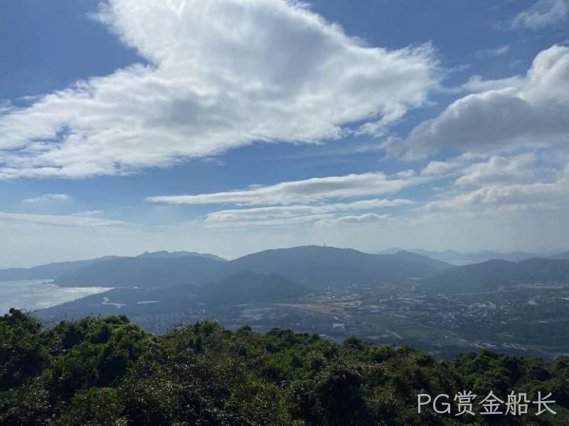 携手四载同行,欢聚三亚同庆 携手四载同行,欢聚三亚同庆
