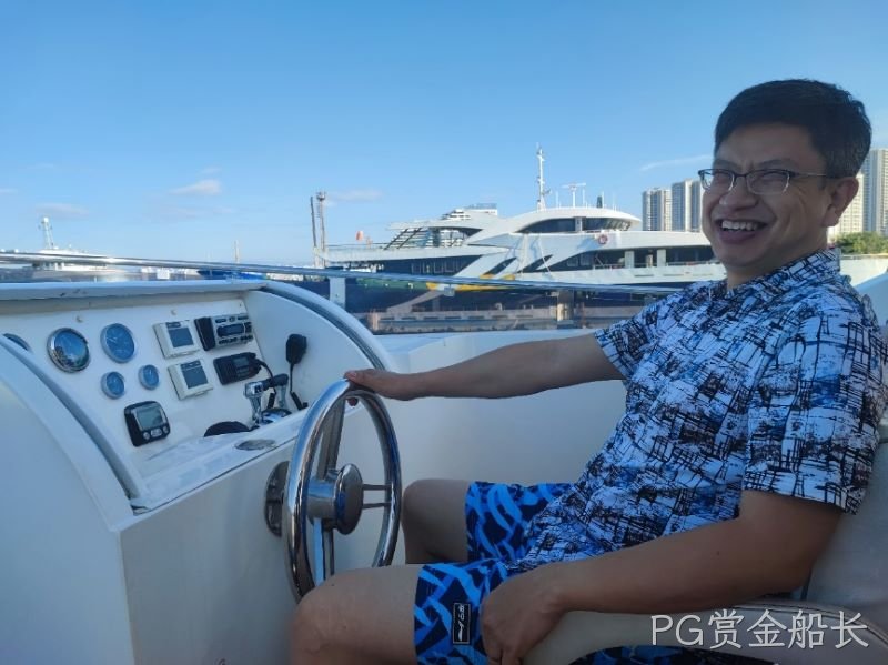 携手四载同行,欢聚三亚同庆 携手四载同行,欢聚三亚同庆